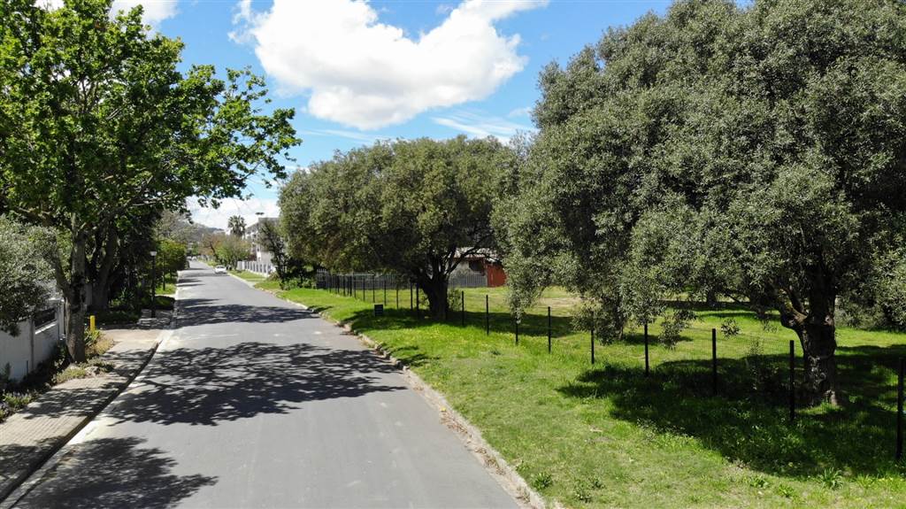 929 m² Land available in Stellenbosch Central photo number 9
