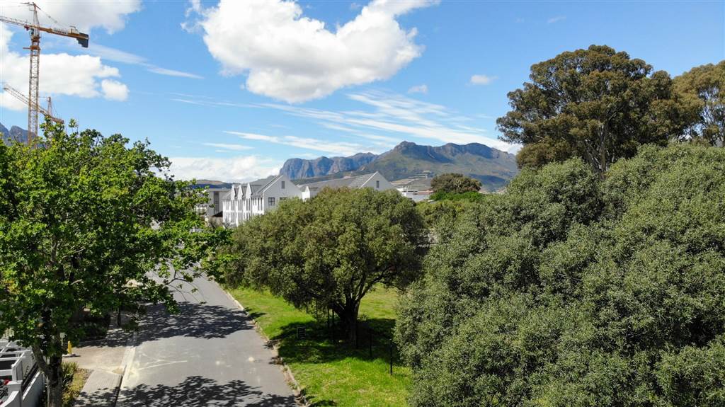 929 m² Land available in Stellenbosch Central photo number 10