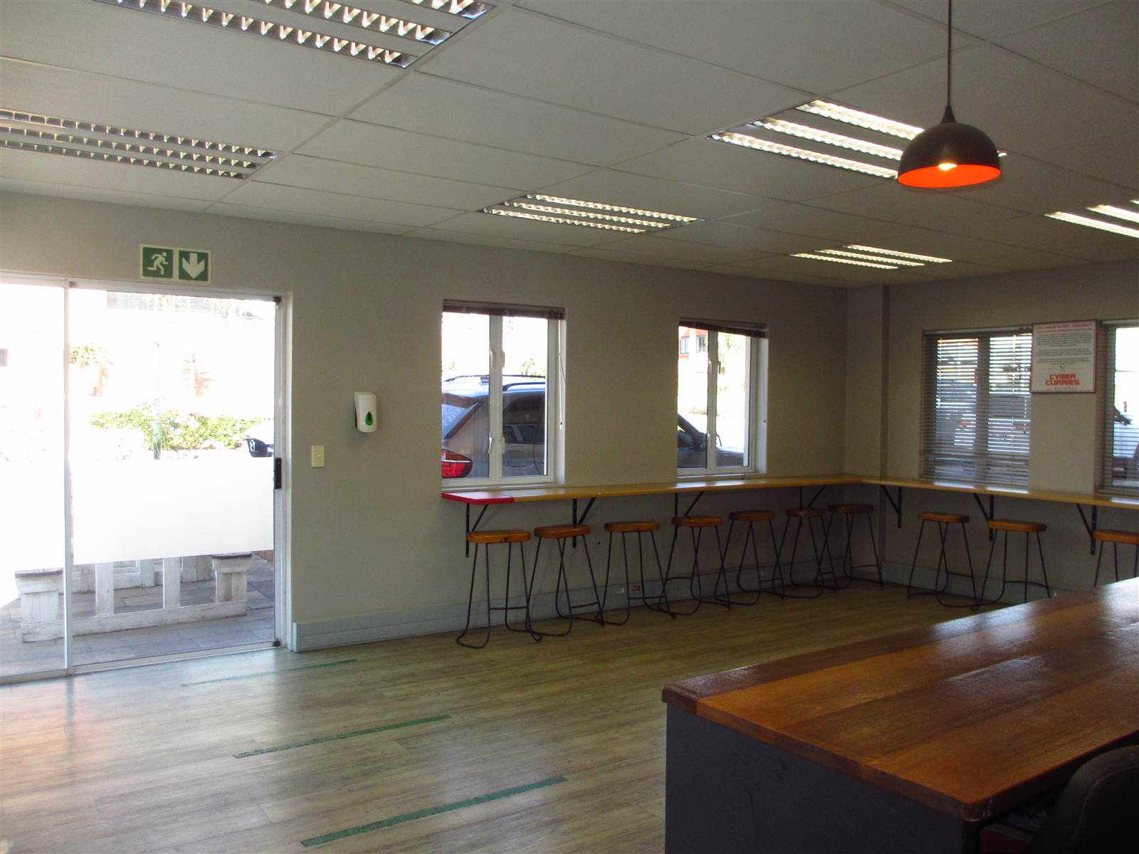 365  m² Commercial space in Fourways photo number 27