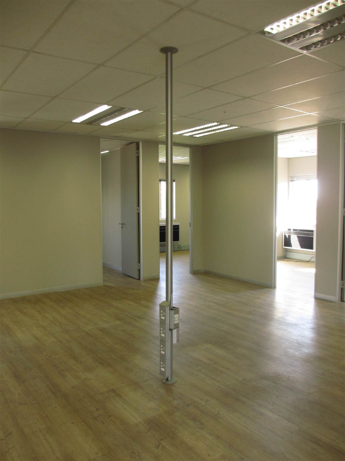 365  m² Commercial space in Fourways photo number 11