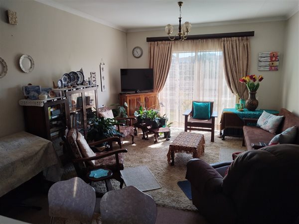 3 Bed Apartment in Lynnwood