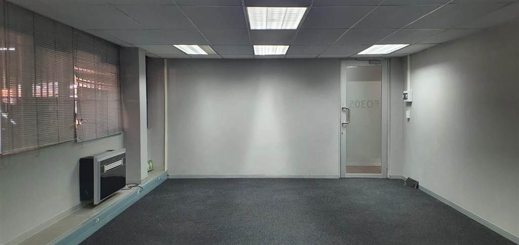 84  m² Commercial space in Hatfield photo number 9