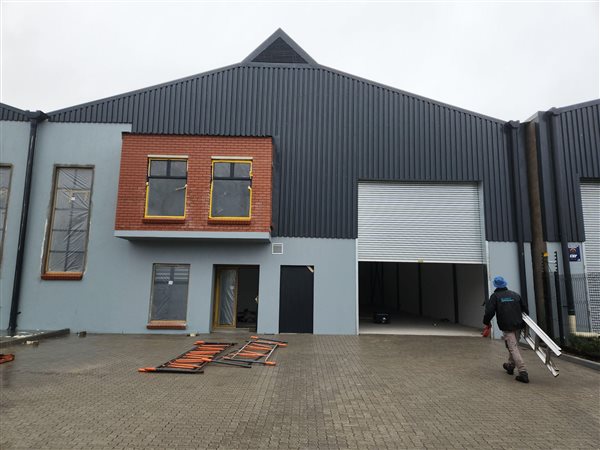 480  m² Industrial space