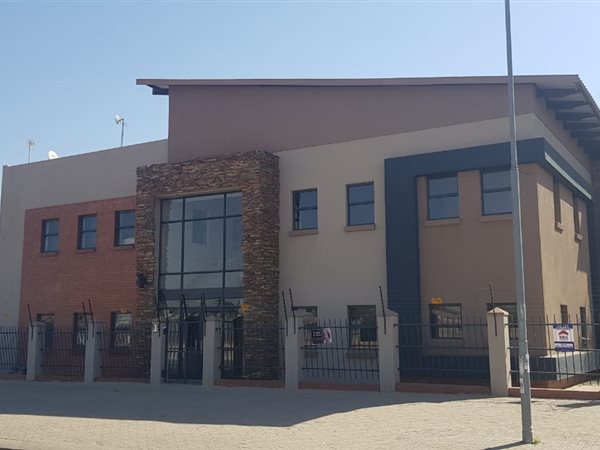 60  m² Commercial space in Polokwane Central