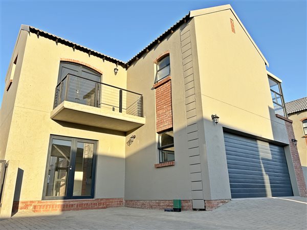 3 Bed Townhouse