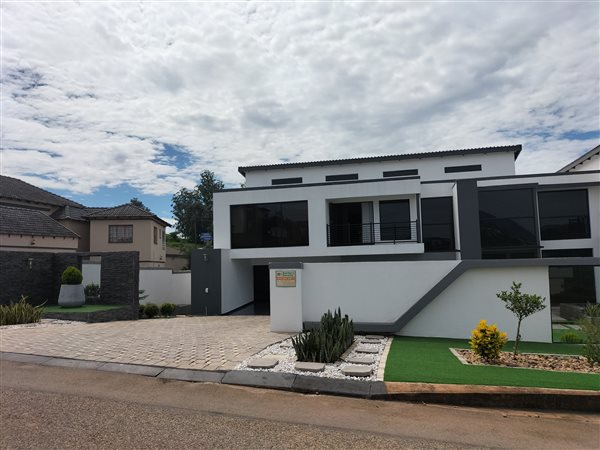 4 Bed House