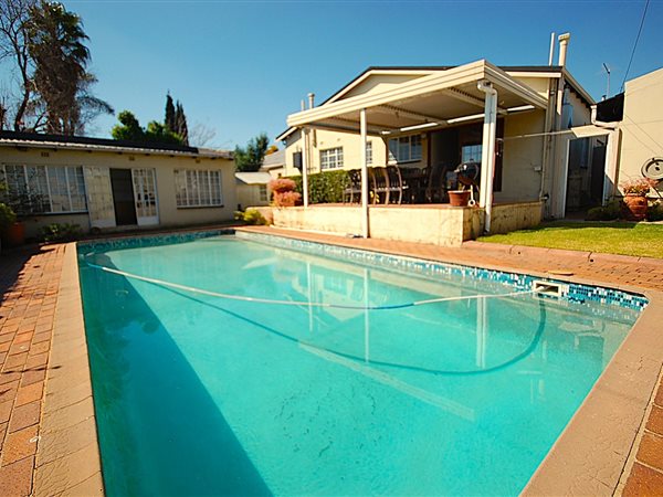 3 Bedroom House 3 Bedroom House