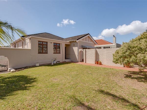 3 Bedroom House 3 Bedroom House