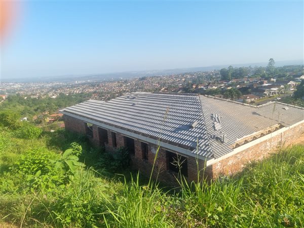 927 m² Land available in Northdale