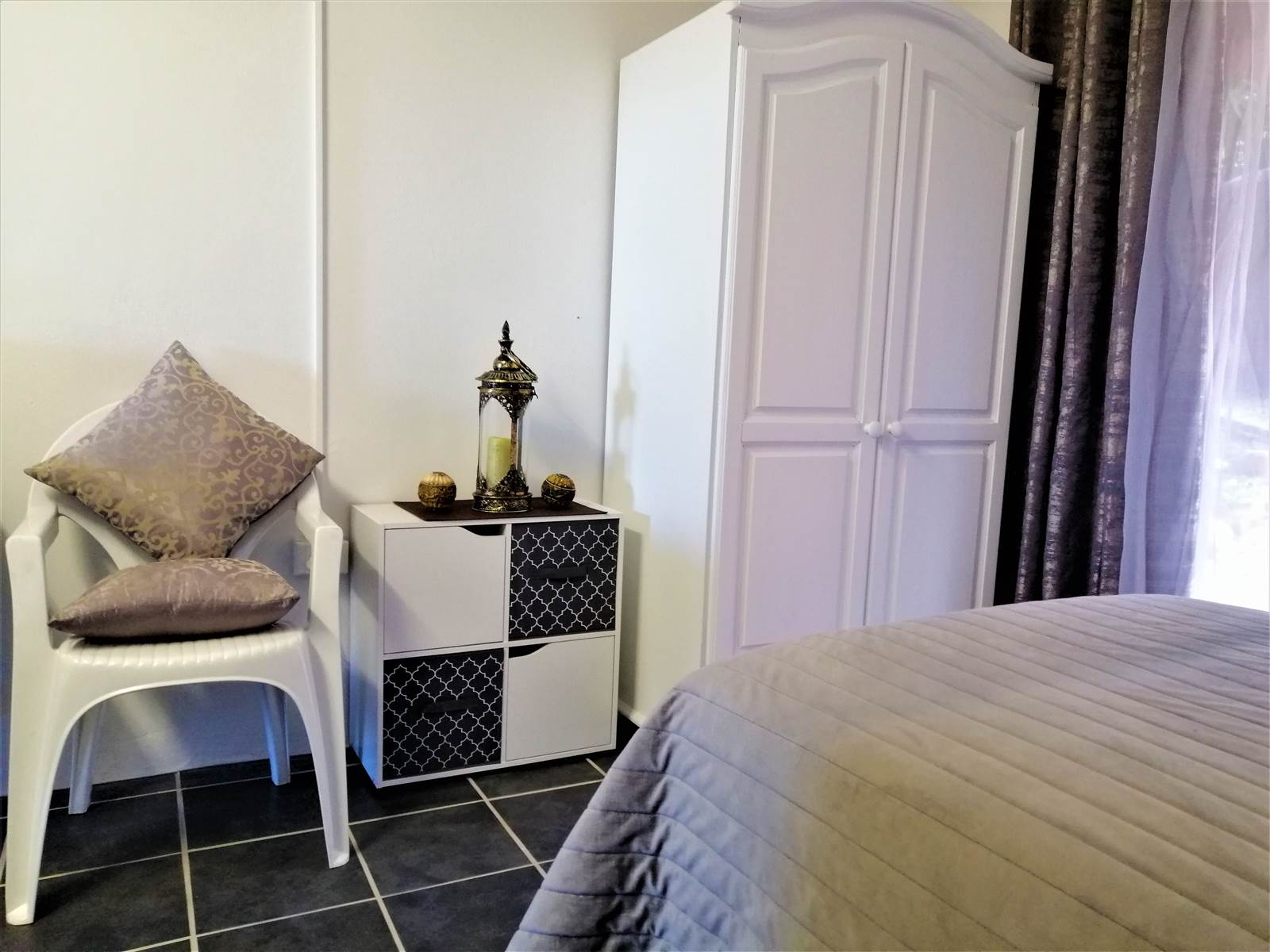 1 Bed Apartment in Outeniqua Strand photo number 8