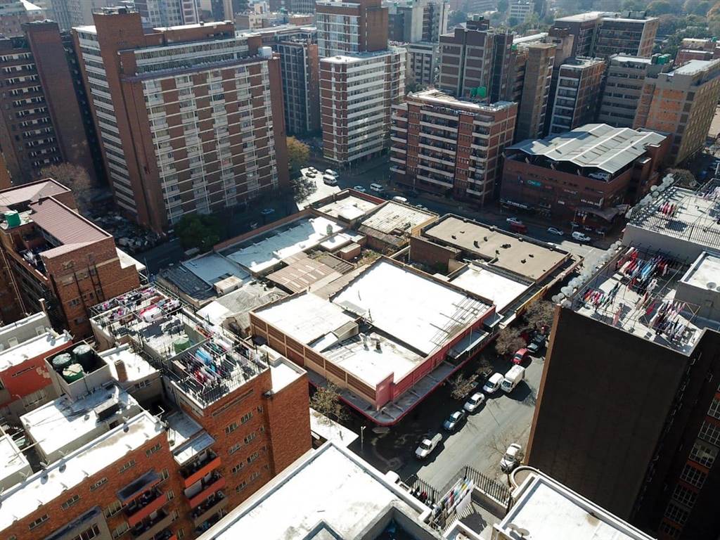 1889  m² Commercial space in Hillbrow photo number 15