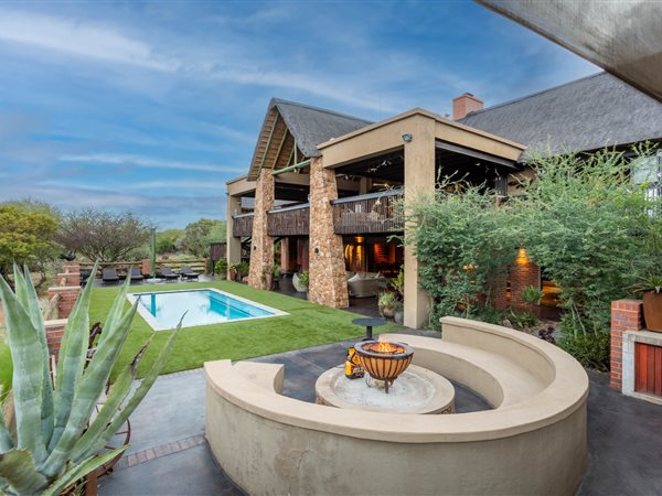 1 636 m² Farm 1 636 m² Farm