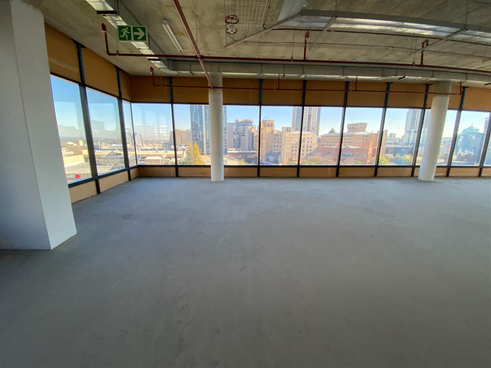 1816  m² Commercial space in Craighall photo number 2