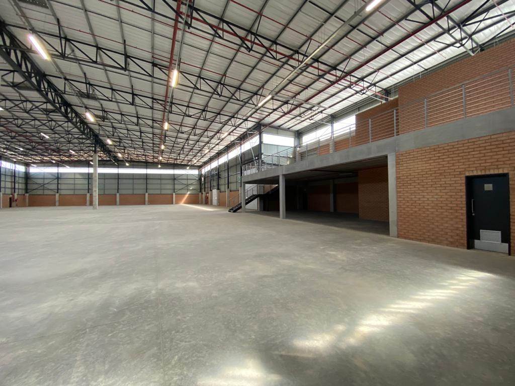 3704  m² Industrial space in Louwlardia photo number 8