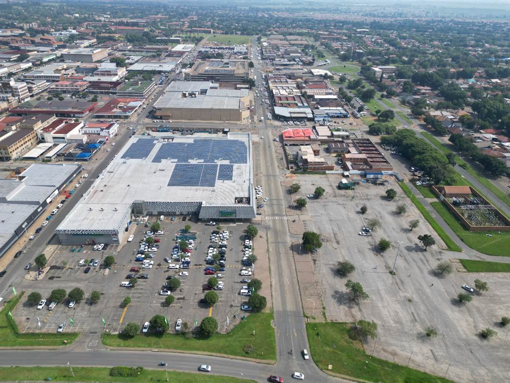 11746  m² Commercial space in Vanderbijlpark Central photo number 6