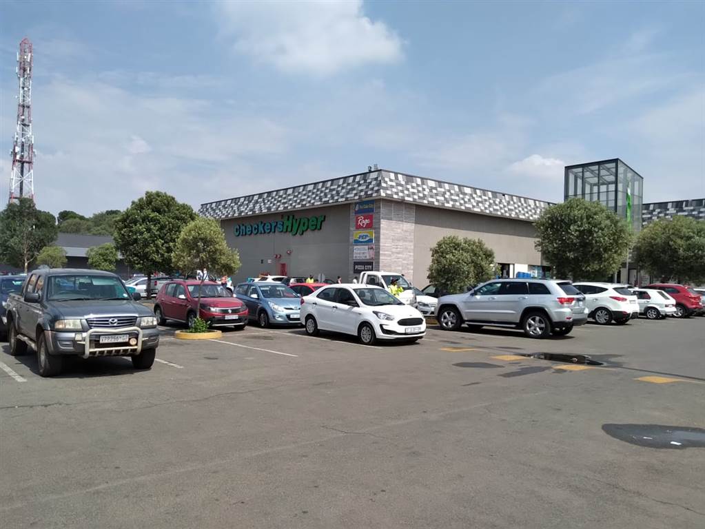 11746  m² Commercial space in Vanderbijlpark Central photo number 3