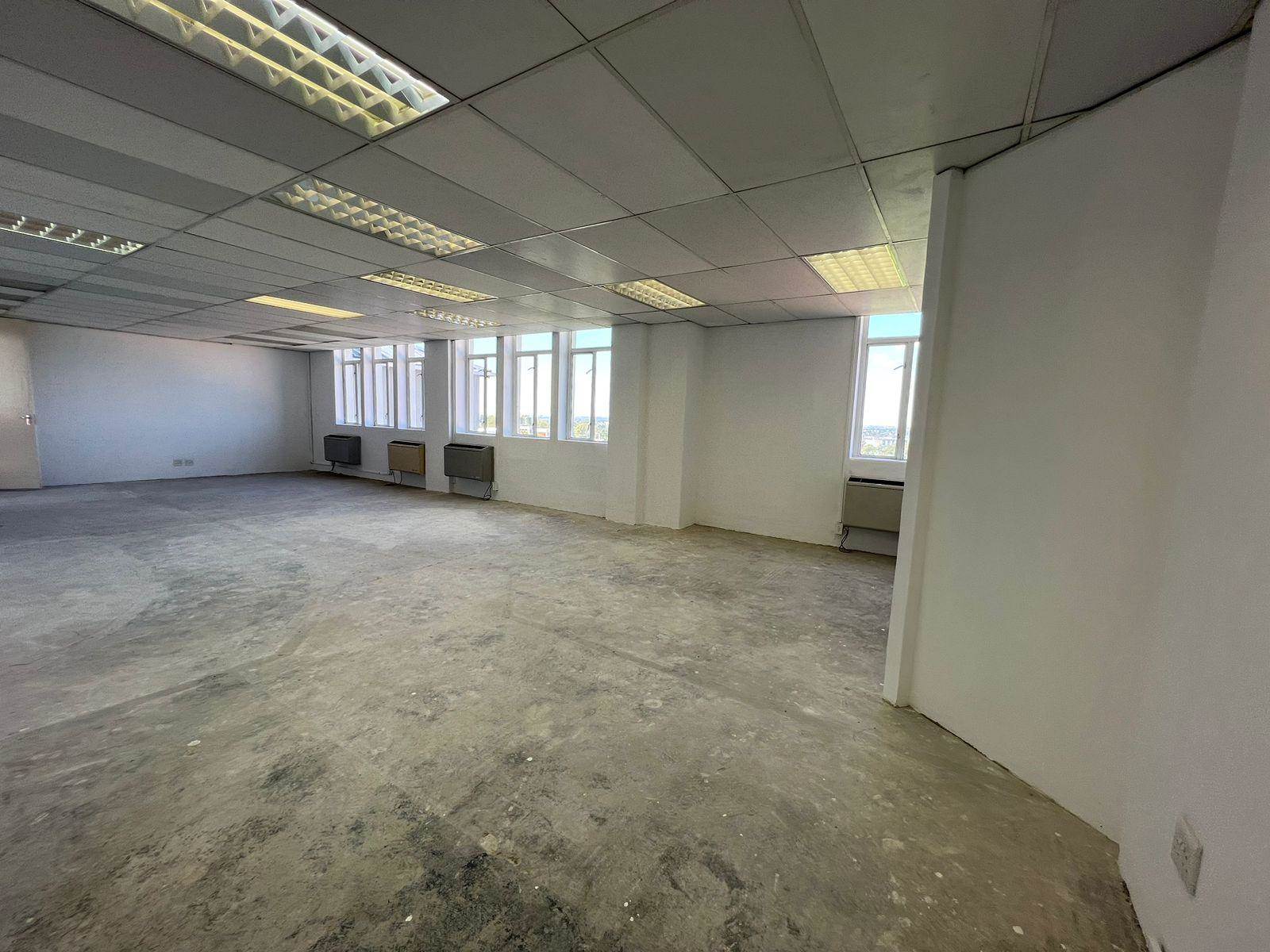 112  m² Commercial space in Illovo photo number 6