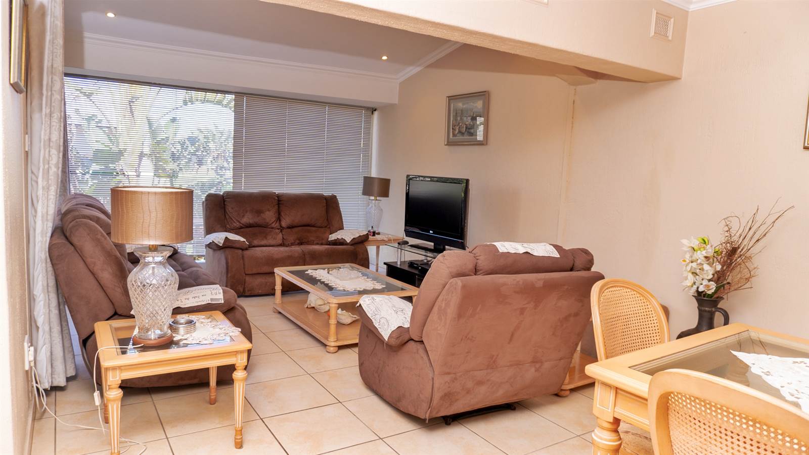 3 Bed Townhouse in La Lucia photo number 7