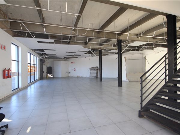 4 386  m² Industrial space