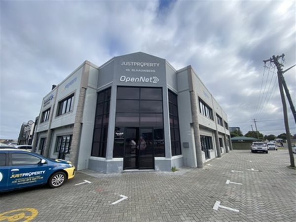 170  m² Commercial space