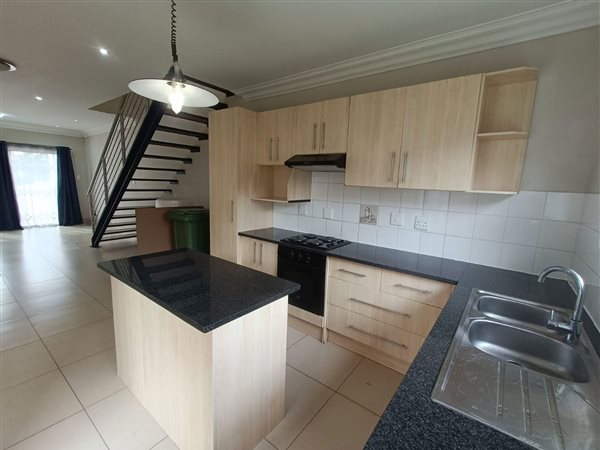 3 Bedroom Townhouse 3 Bedroom Townhouse