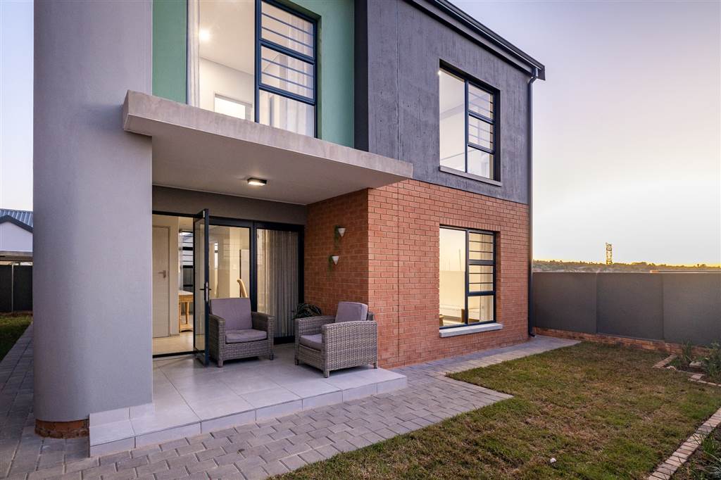 3 Bedroom House 3 Bedroom House