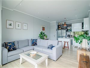 3 Bed Apartment in Baileys Muckleneuk