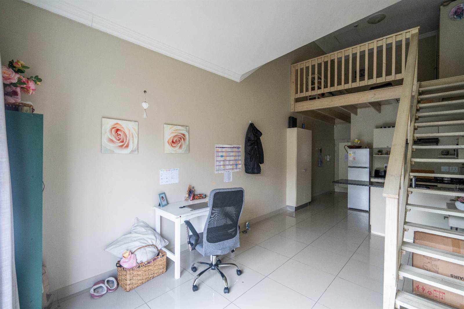 Studio apartment in Grahamstown Central photo number 15