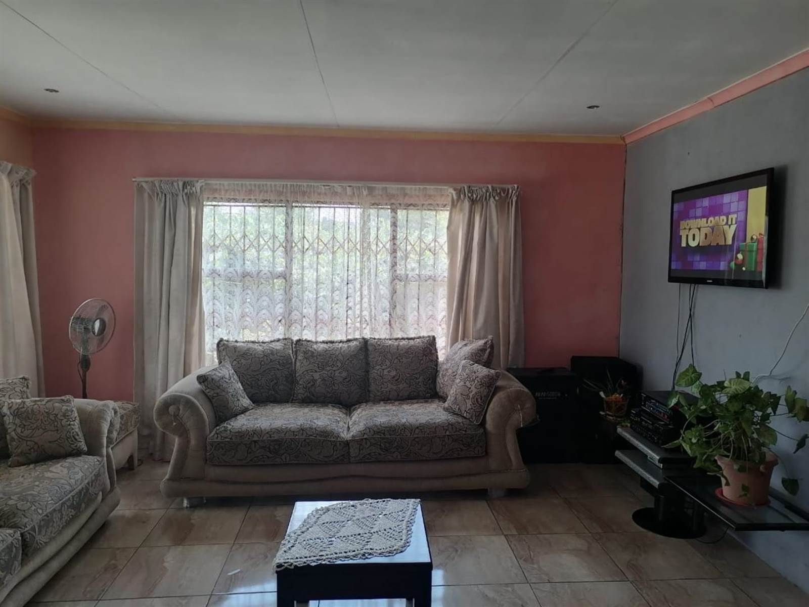 5 Bed House in Olievenhoutbosch photo number 20