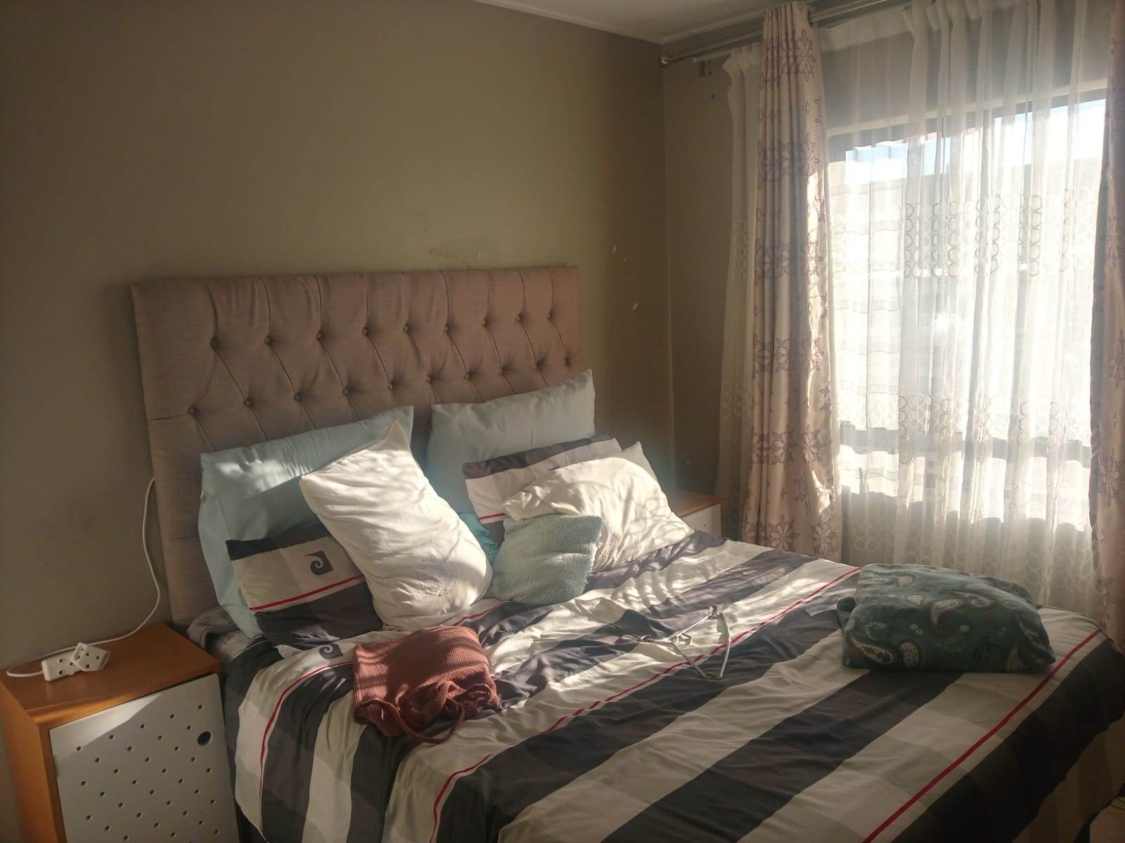 2 Bed Apartment in Jackal Creek Golf Estate photo number 12