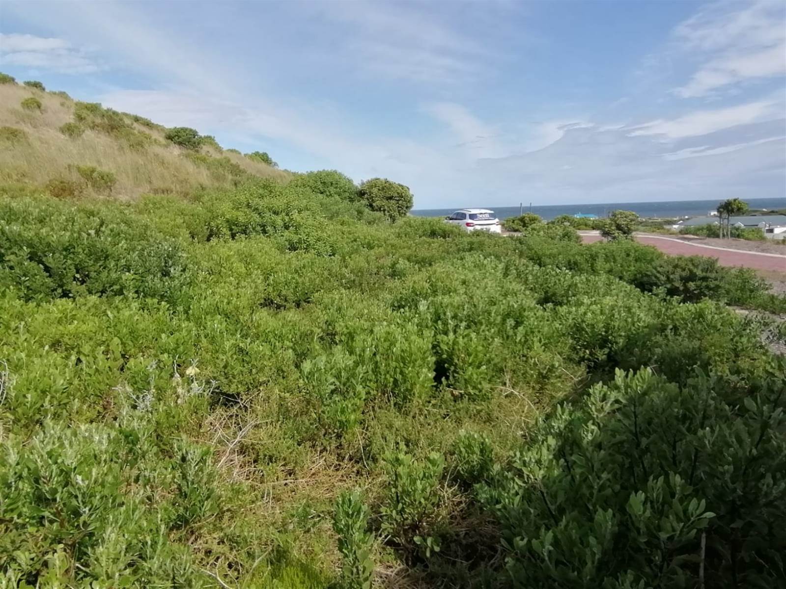 616 m² Land available in Stilbaai photo number 9