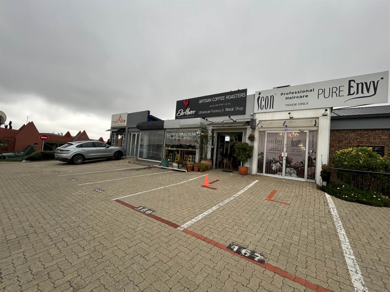 127  m² Industrial space in Highveld photo number 8