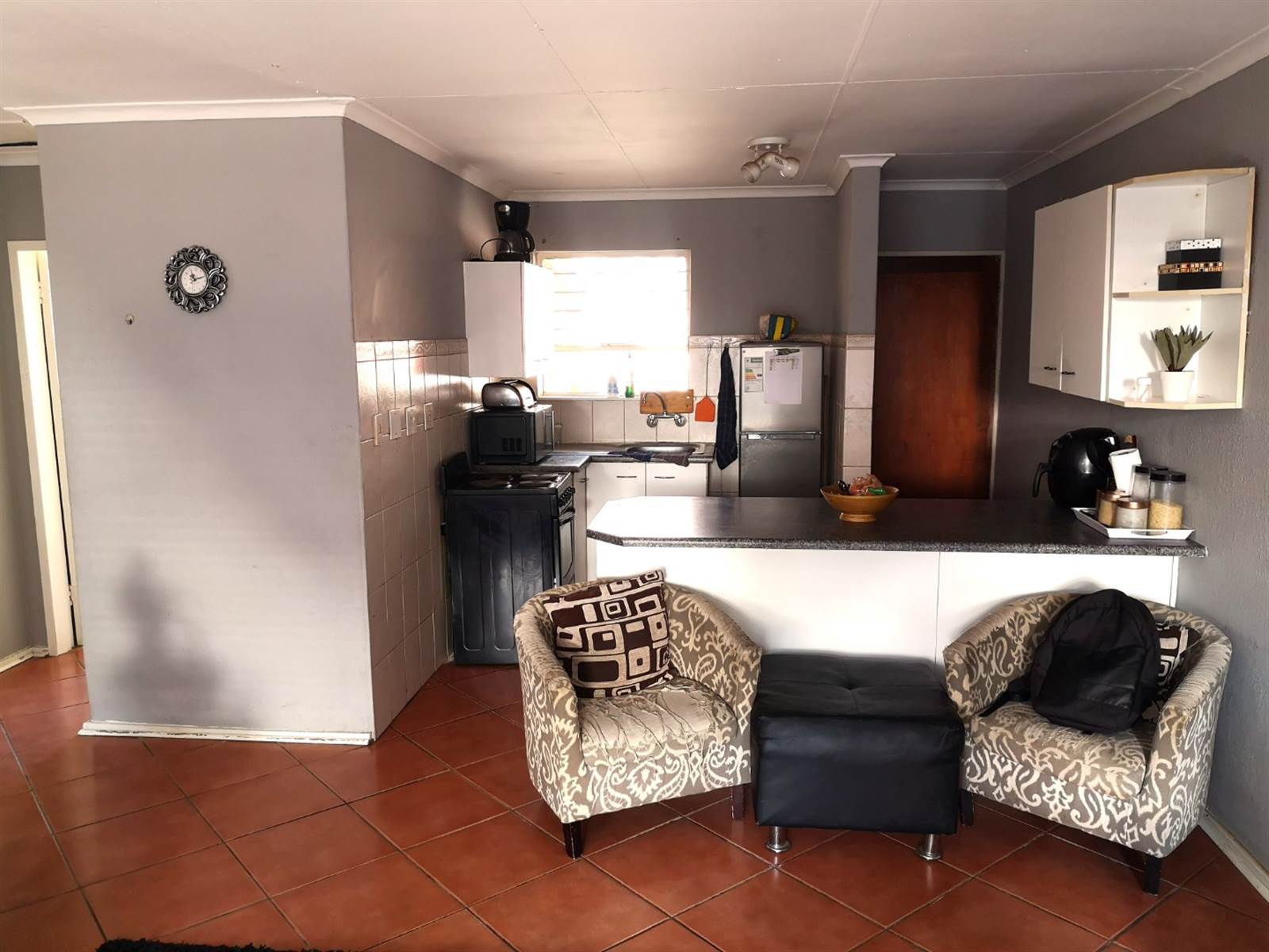 2 Bed Townhouse in Fourways Gardens photo number 4