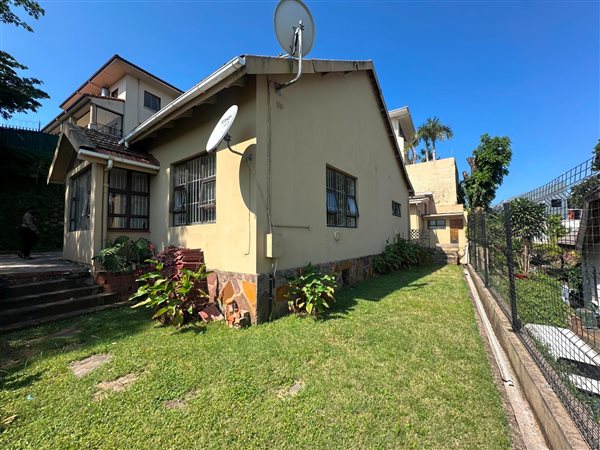 3 Bedroom House 3 Bedroom House