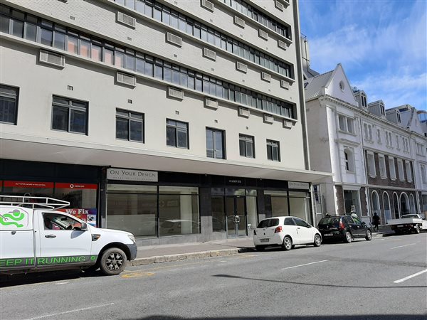 312  m² Retail Space