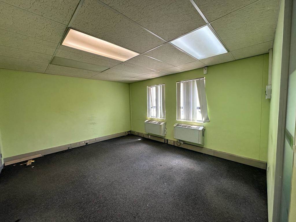 50  m² Commercial space in New Redruth photo number 13