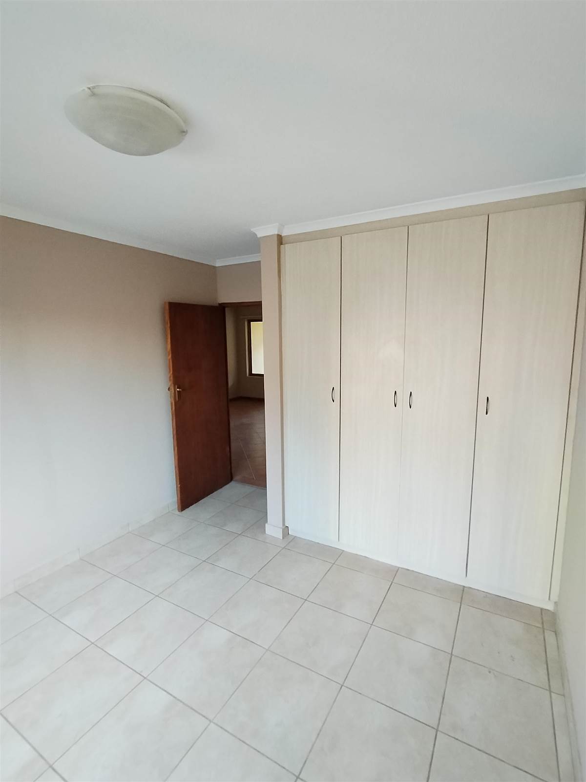 2 Bed Apartment in Zambezi Country Estate photo number 6