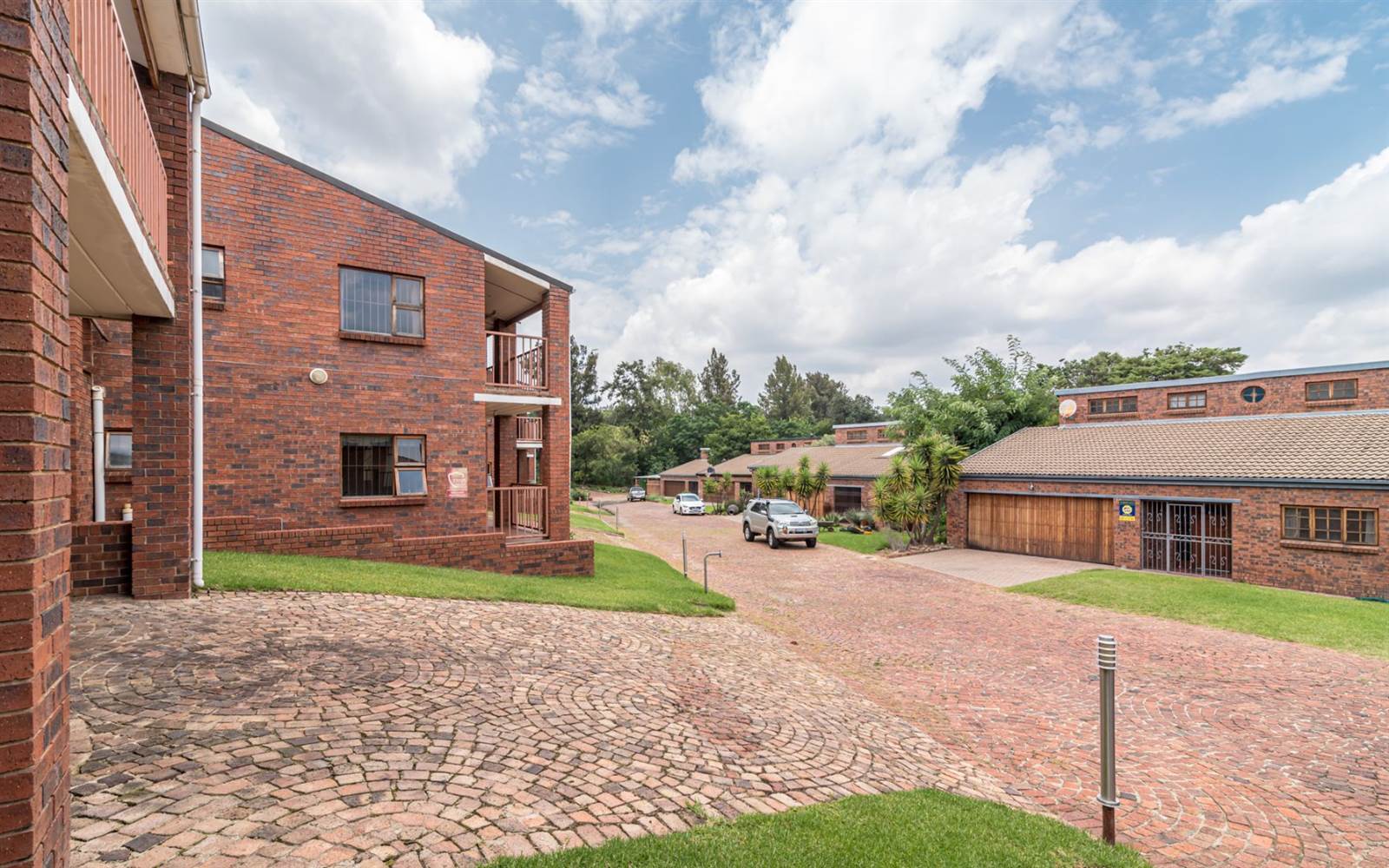 3 Bed House in Bryanston photo number 6