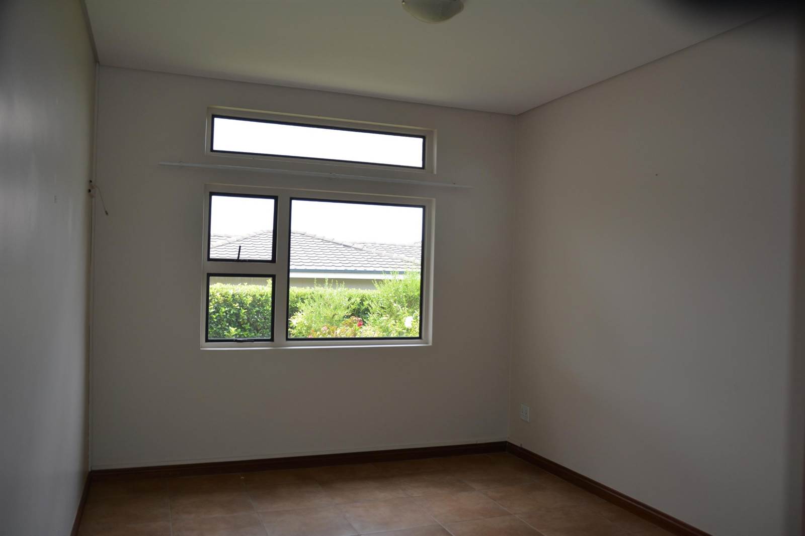 1 Bed Apartment in Eastland Mature Lifestyle Estate photo number 7