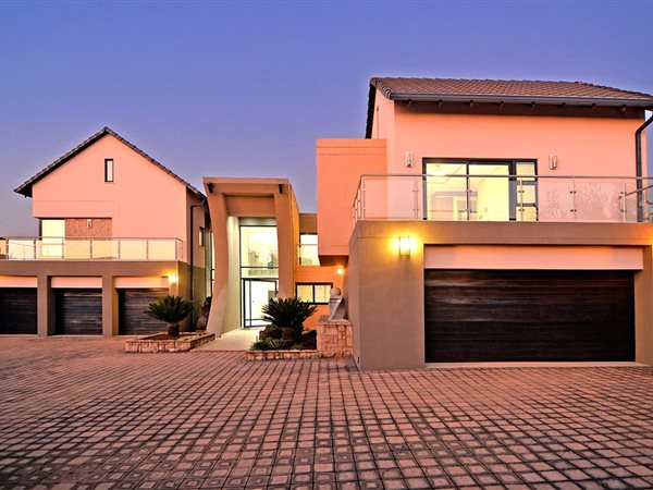 5 Bed House in Serengeti