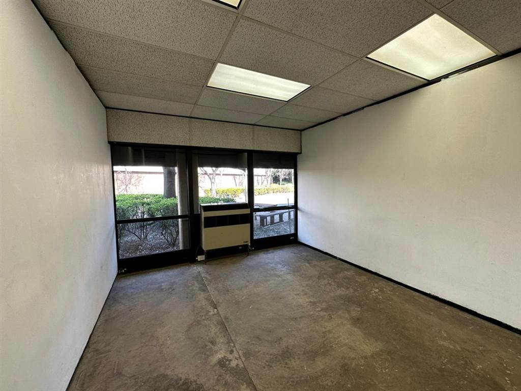 441  m² Commercial space in Mayberry Park photo number 11