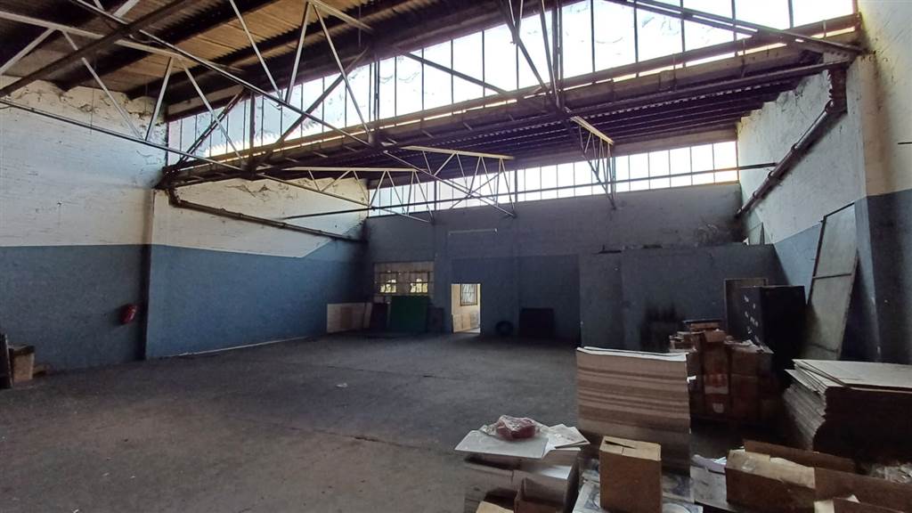 830  m² Industrial space in Congella photo number 9