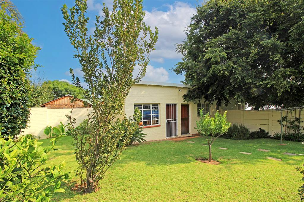 3 Bed House in Modderfontein photo number 20
