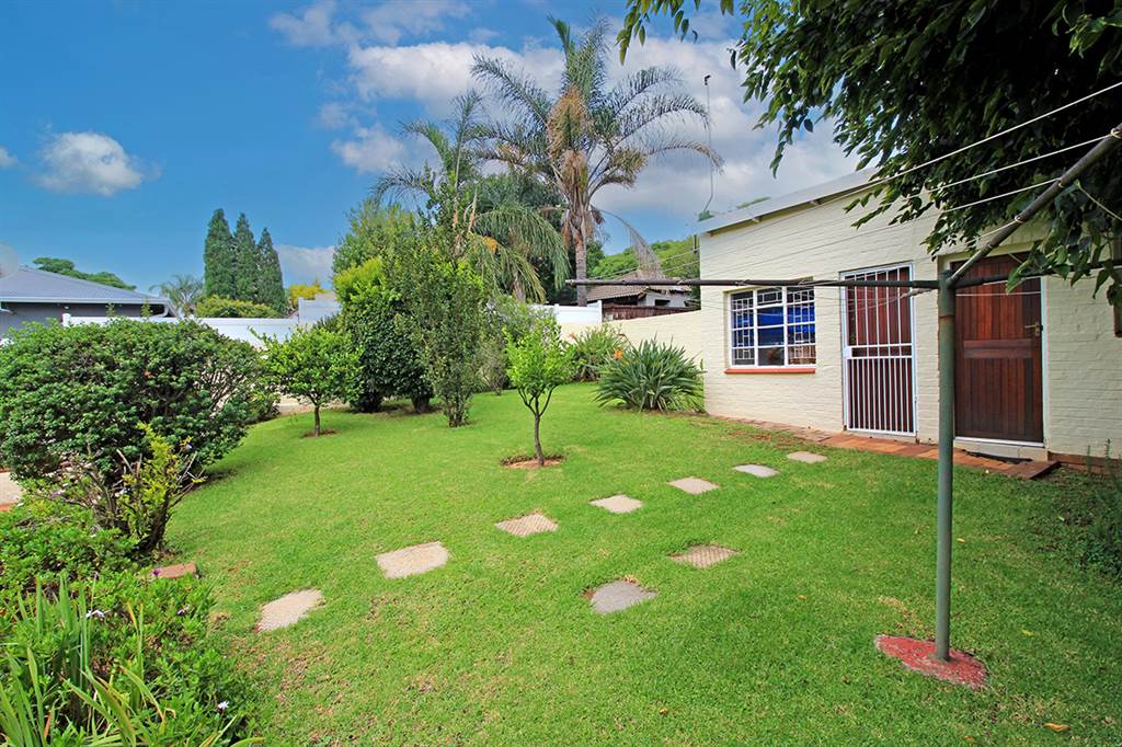 3 Bed House in Modderfontein photo number 19
