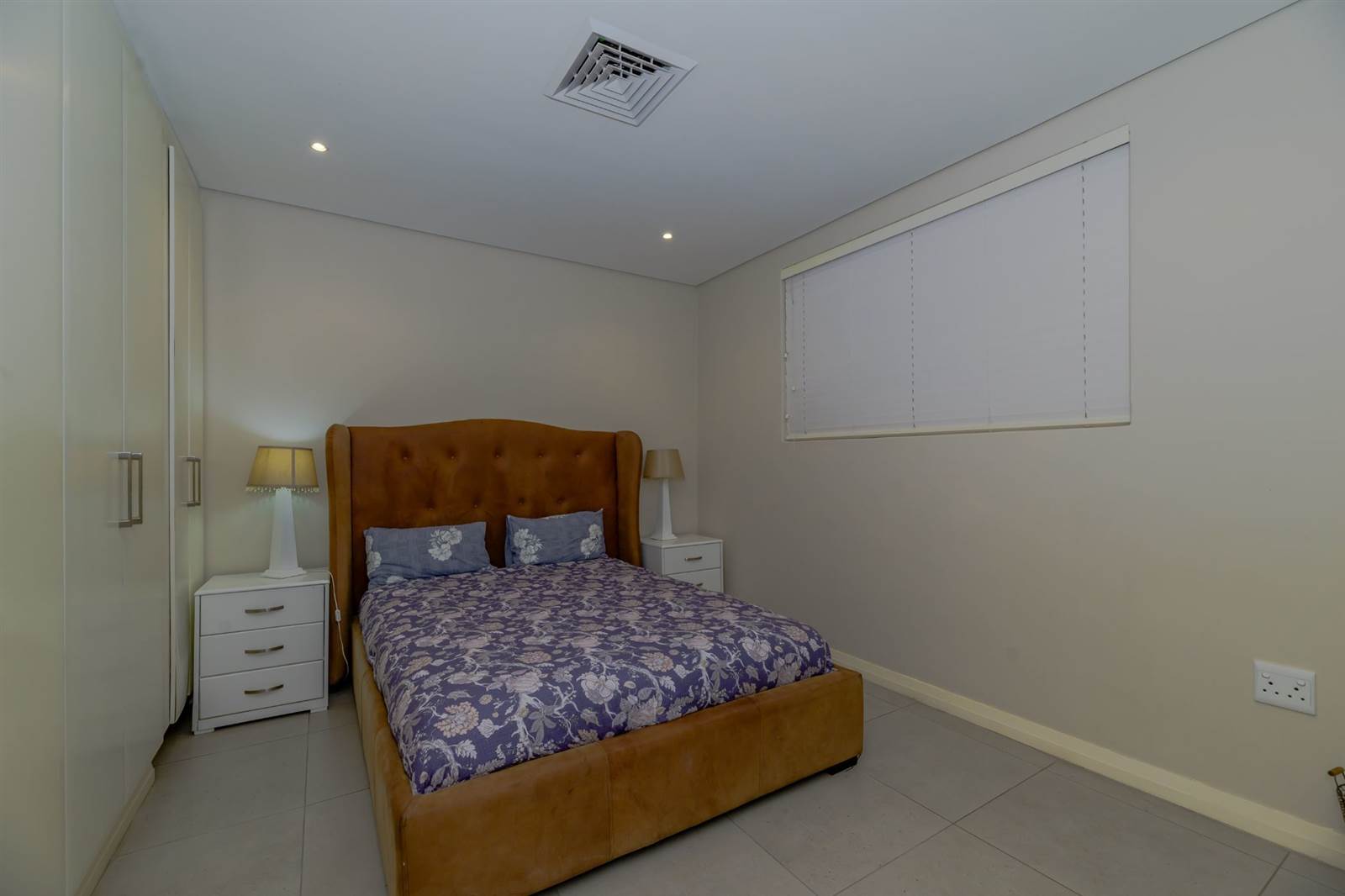 3 Bed Apartment in Umhlanga Rocks photo number 18
