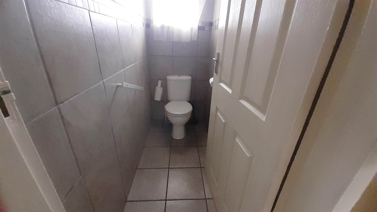 3 Bed House in Kempton Park Ext 2 photo number 16