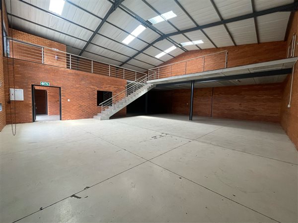 418  m² Commercial space