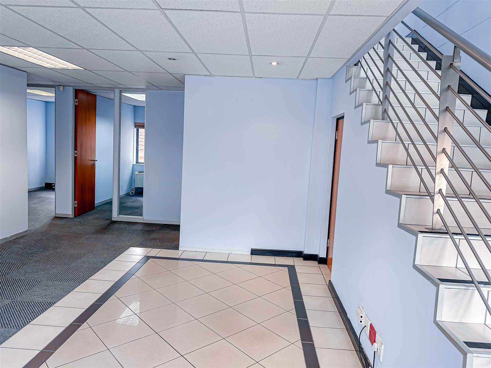 281  m² Commercial space in Bryanston photo number 2