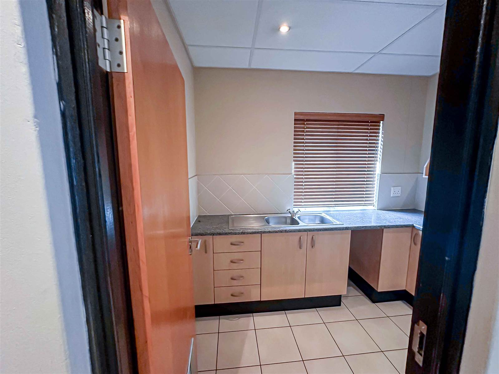 281  m² Commercial space in Bryanston photo number 17