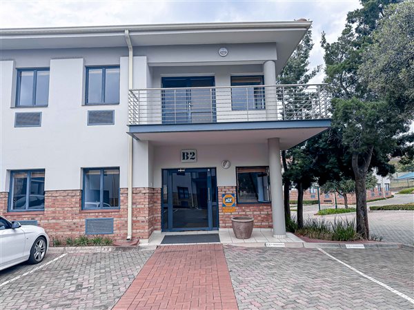 281  m² Commercial space in Bryanston